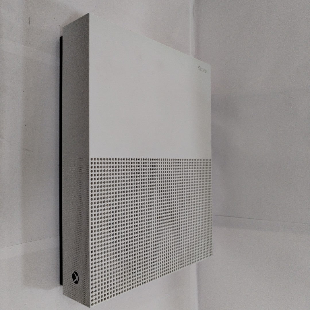 CONSOLA DE VIDEOJUEGO MICROSOFT XBOX ONE S ALL DIGITAL 1 TB (SEMINUEVO)