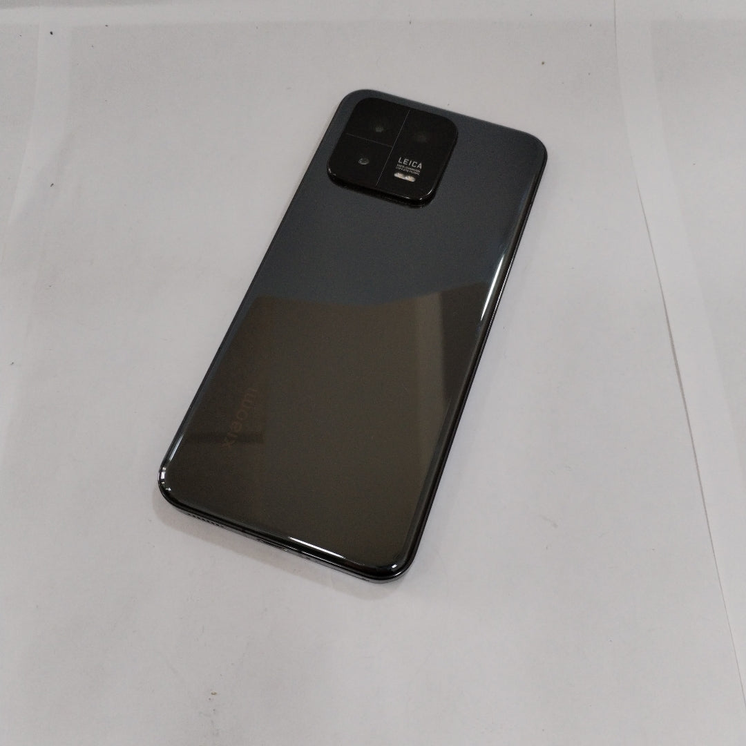 CELULAR XIAOMI 13 2211133G 256 GB 12 GB RAM (SEMINUEVO)
