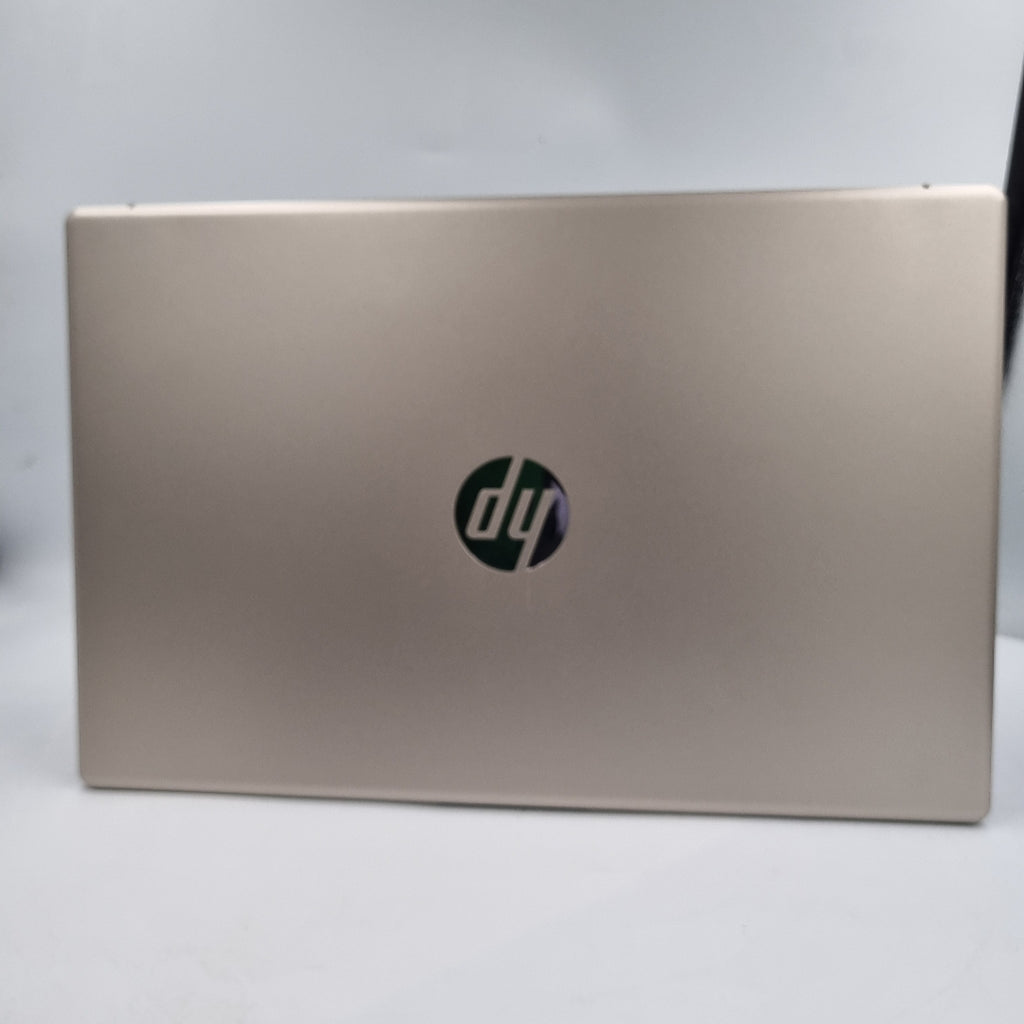 LAPTOP HP 15-FC0003LA (2023) 256 GB SSD 8 GB RAM (SEMINUEVO)