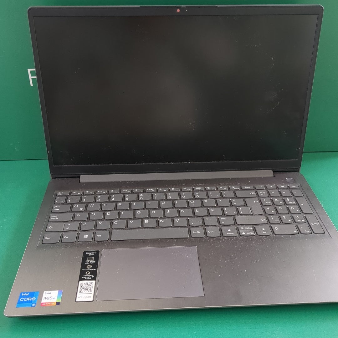 LAPTOP LENOVO IDEAPAD 3 15ITL6 (2021) 512 GB SSD 8 GB RAM (SEMINUEVO)