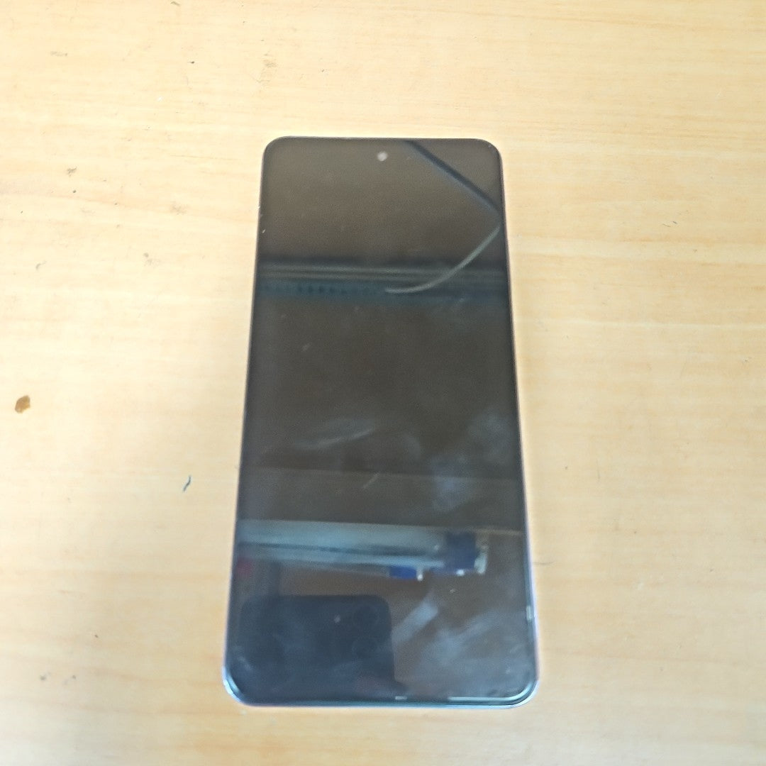 CELULAR OPPO  A80 5G CPH2639 (2024) 256 GB 8 GB RAM (SEMINUEVO)