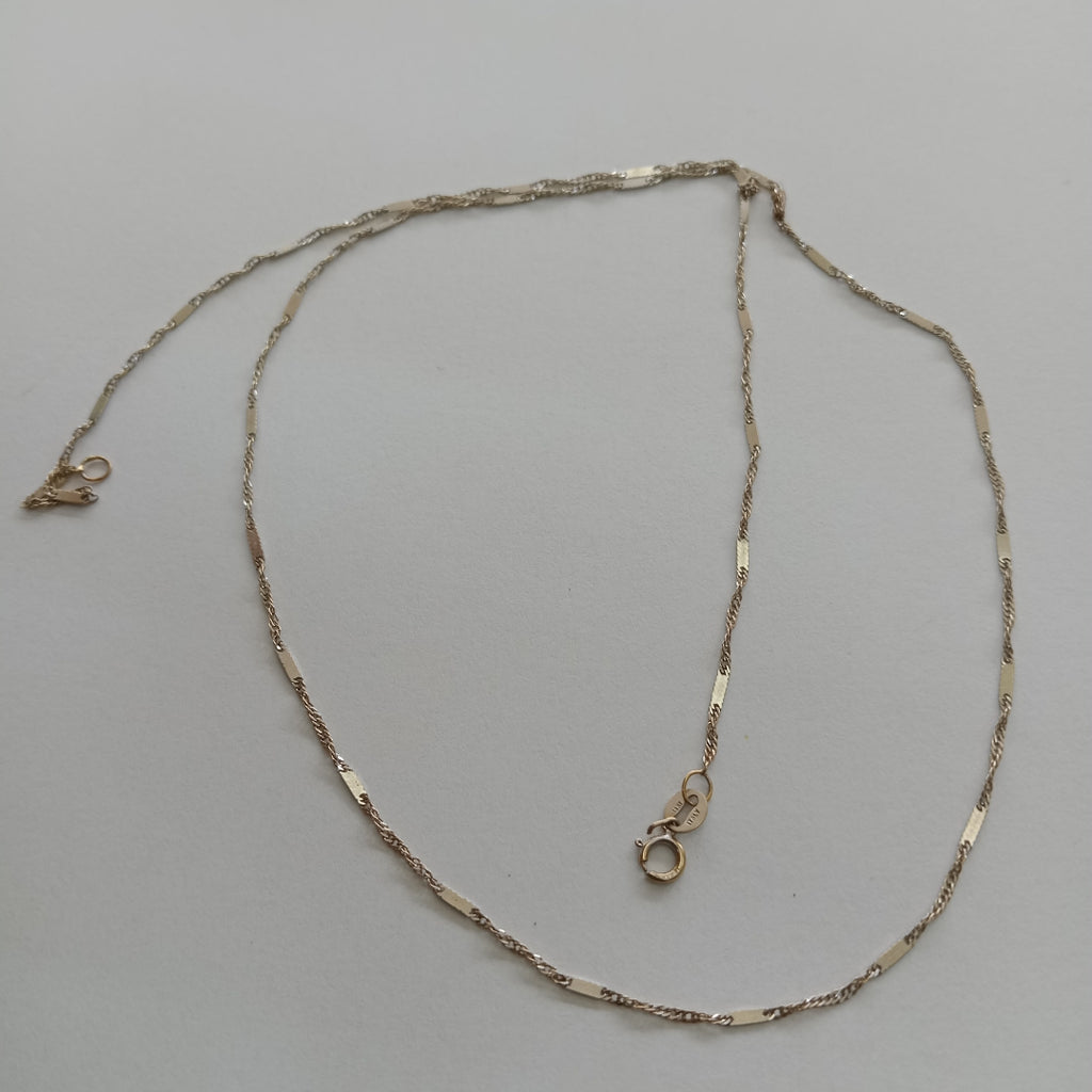 CADENA. ORO BLANCO. 14 K 2.1 GRMS (SEMINUEVO)