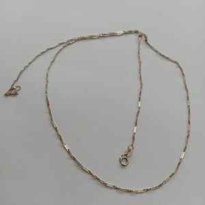 CADENA. ORO BLANCO. 14 K 2.1 GRMS (SEMINUEVO)