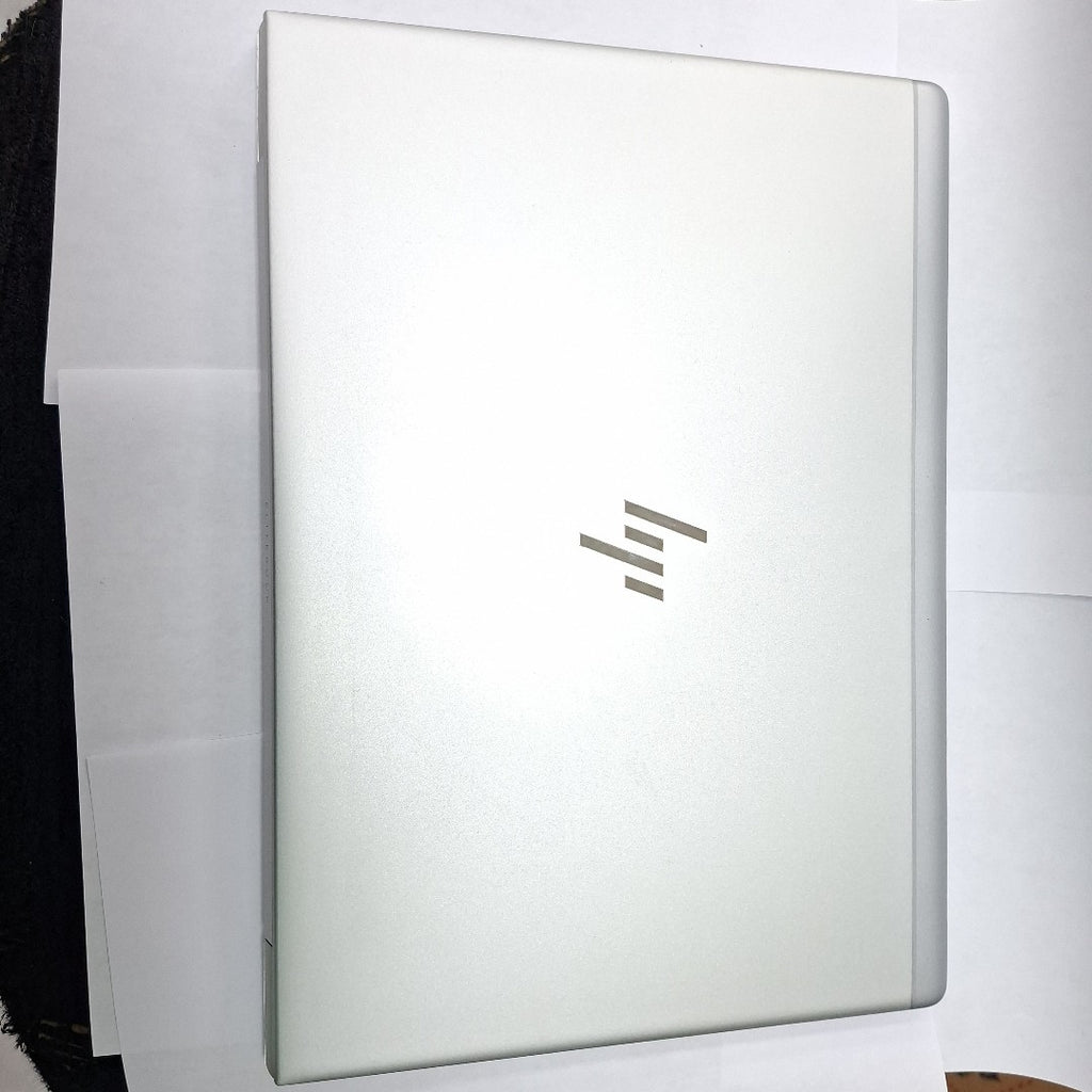 LAPTOP HP ELITEBOOK 840 G6 (2024) 512 GB SSD 32 GB RAM (SEMINUEVO)