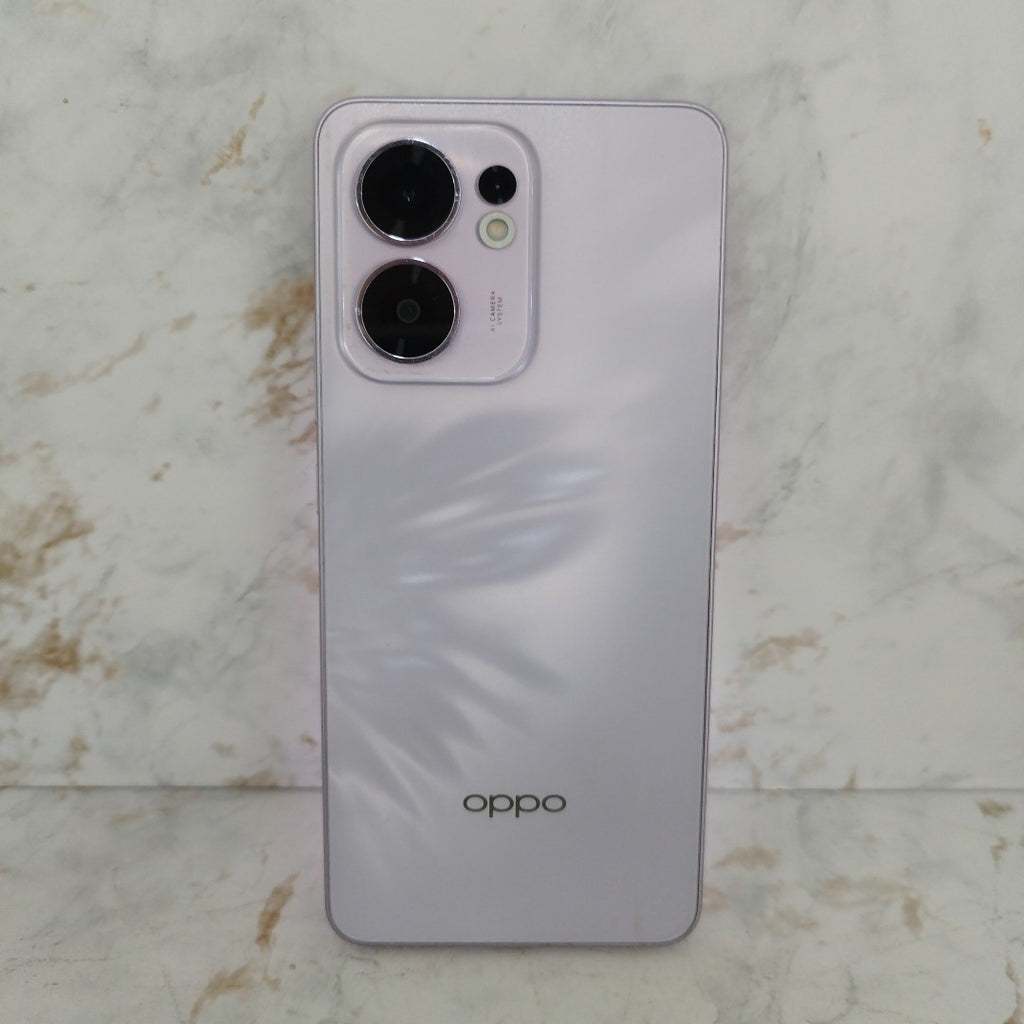 CELULAR OPPO  RENO 13F 5G CPH2699 (2025) 256 GB 12 GB RAM (SEMINUEVO)