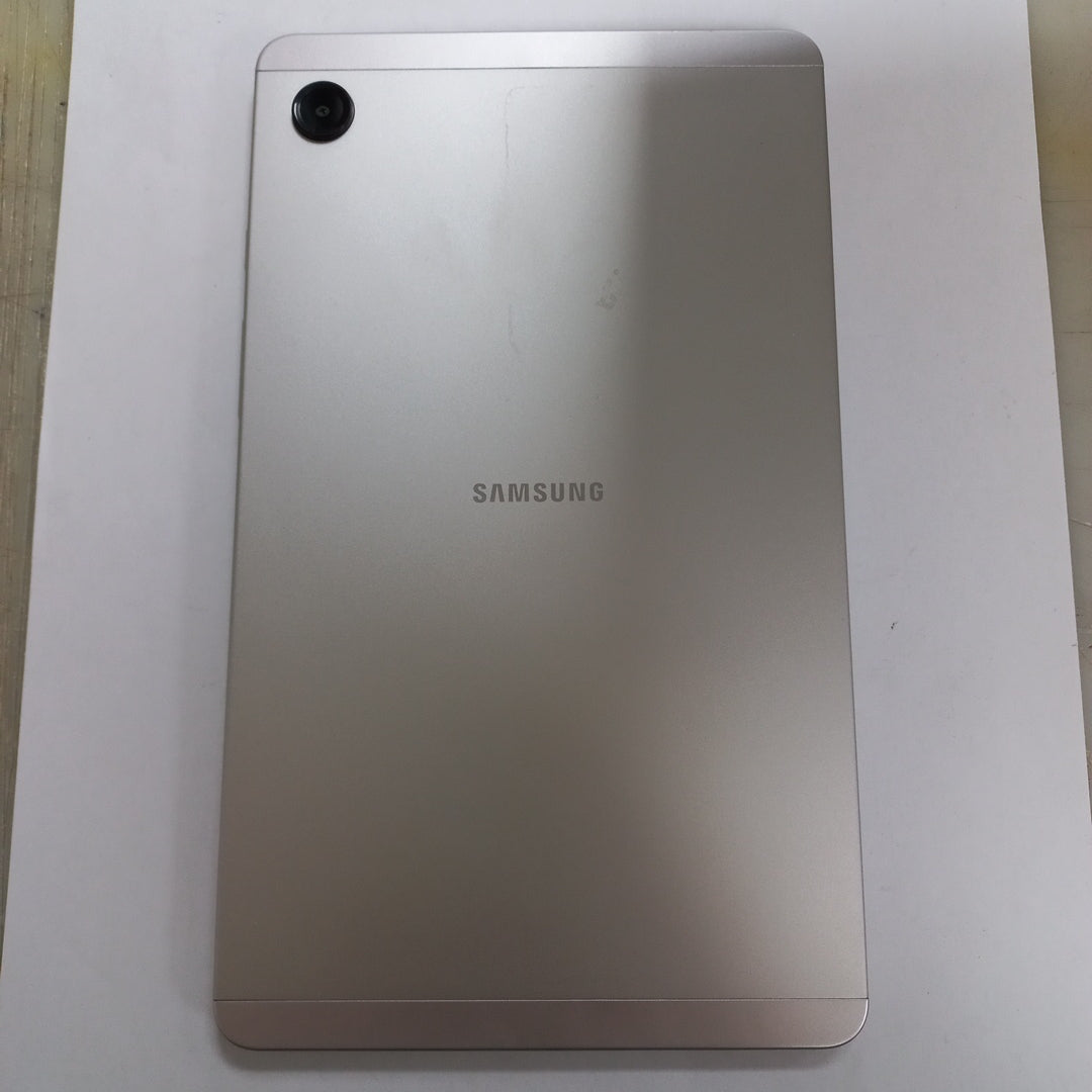 TABLETA SAMSUNG GALAXY TAB A9 SM-X110 (2023) 64 GB 4 GB RAM (SEMINUEVO)