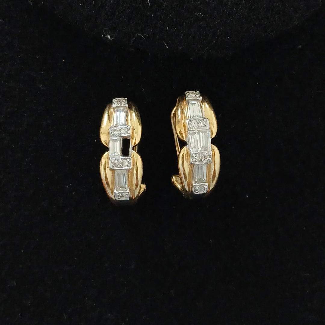 ARETES PAR. ORO. 10 K 1 GRMS (SEMINUEVO)