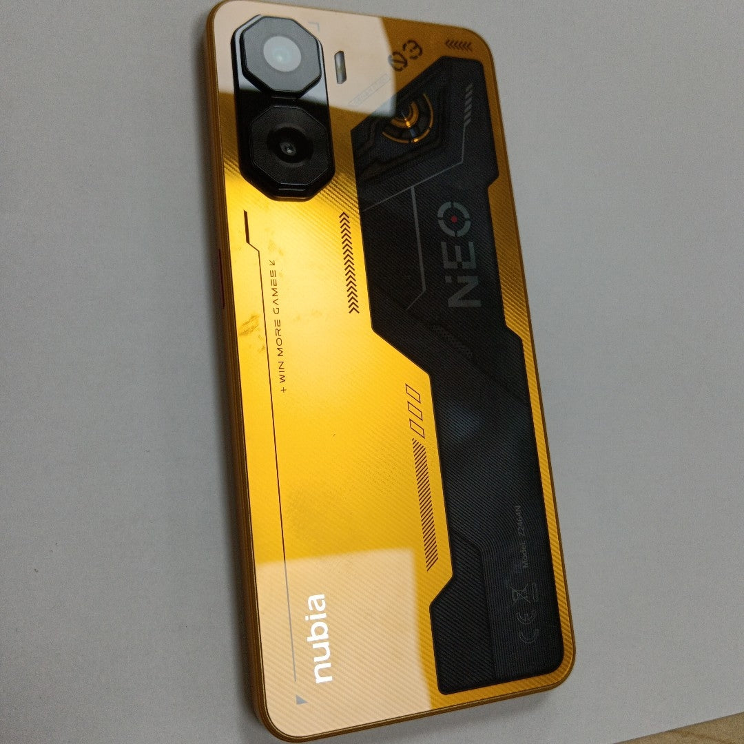 CELULAR NUBIA  NEO 3 5G Z2464N (2025) 256 GB 8 GB RAM (SEMINUEVO)