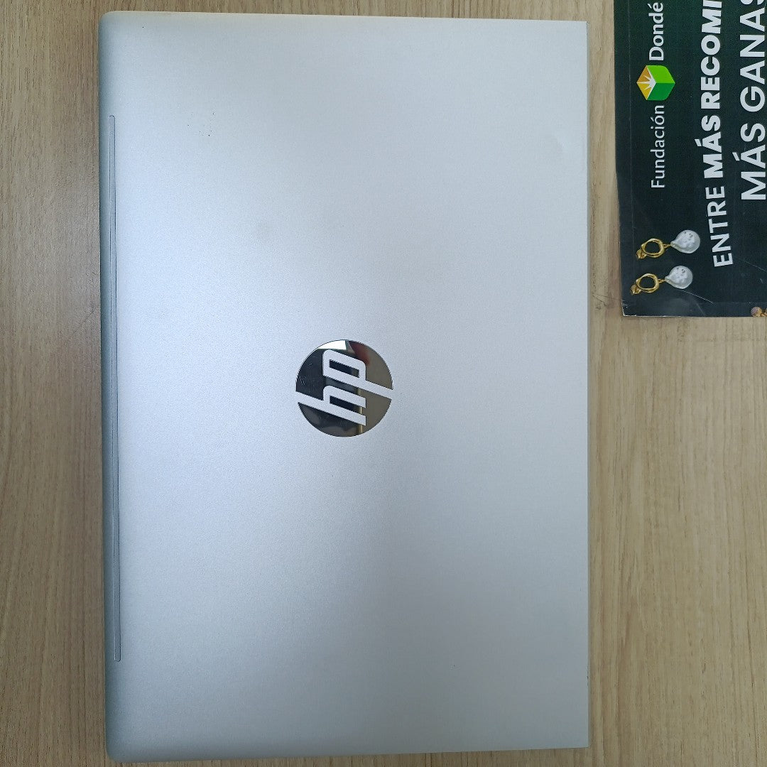 LAPTOP HP PROBOOK 440 G8 (2022) 256 GB SSD 8 GB RAM (SEMINUEVO)