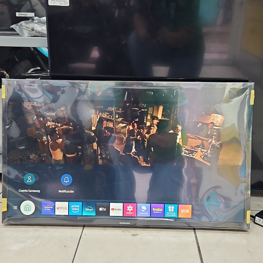 PANTALLA SAMSUNG UN32T4310AF (2022) 32" LED HD (SEMINUEVO)