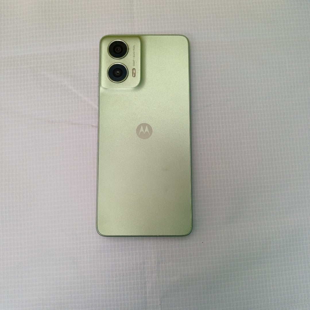 CELULAR MOTOROLA MOTO G24 XT2423-1 (2024) 128 GB 4 GB RAM (SEMINUEVO)