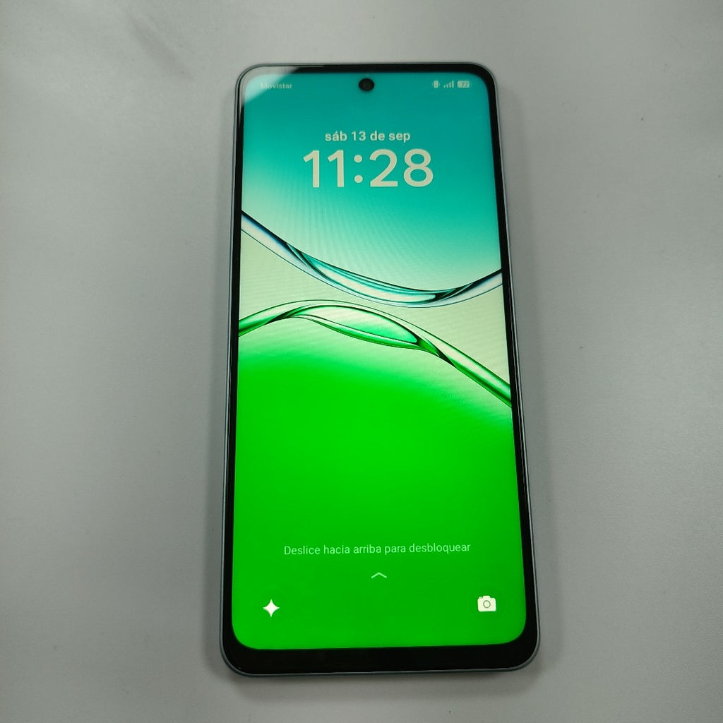 CELULAR OPPO  A5 PRO CPH2711 (2025) 256 GB 8 GB RAM (SEMINUEVO)