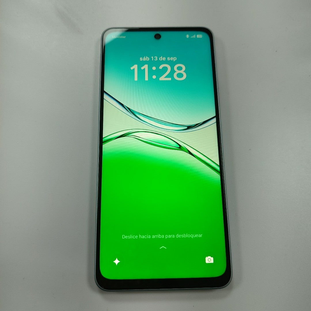 CELULAR OPPO  A5 PRO CPH2711 (2025) 256 GB 8 GB RAM (SEMINUEVO)
