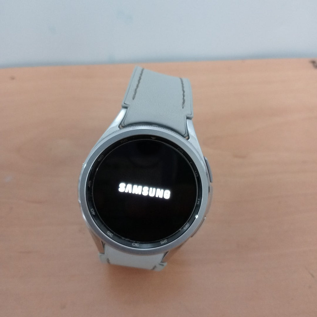 SMARTWATCH SAMSUNG GALAXY WATCH 6 CLASSIC SM-R950 43 MM GPS (SEMINUEVO)