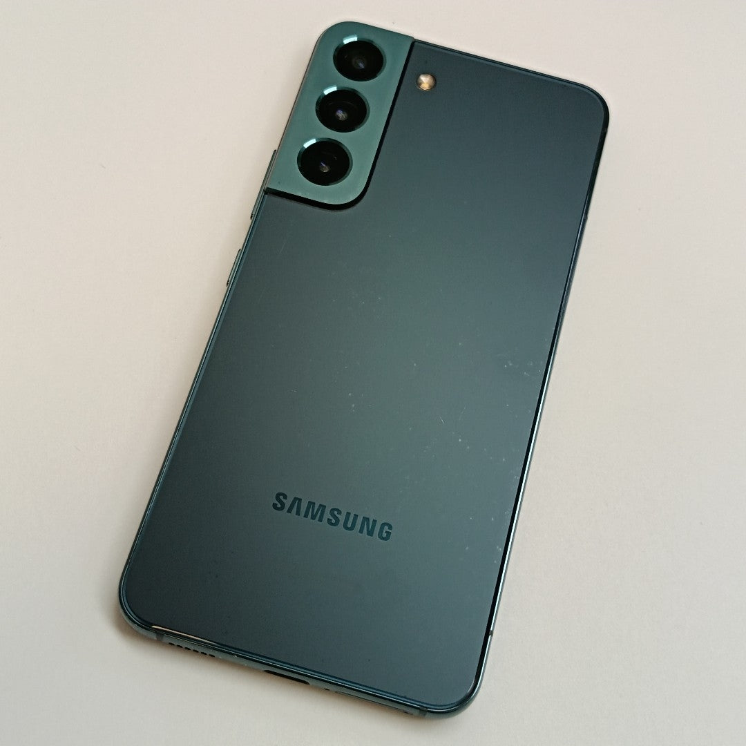 CELULAR SAMSUNG GALAXY S22 SM-S901E 256 GB 8 GB RAM (SEMINUEVO)