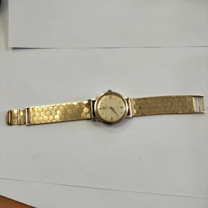 RELOJ CAJA Y PULSO ORO. ORO. 14 K 36.3 GRMS (SEMINUEVO)