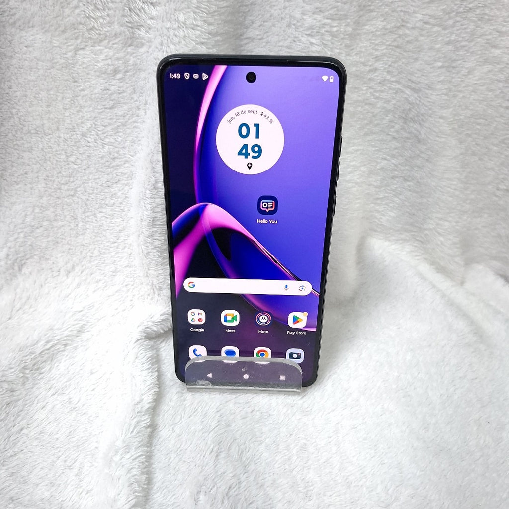 CELULAR MOTOROLA MOTO G84 XT2347-1 (2023) 256 GB 8 GB RAM (SEMINUEVO)