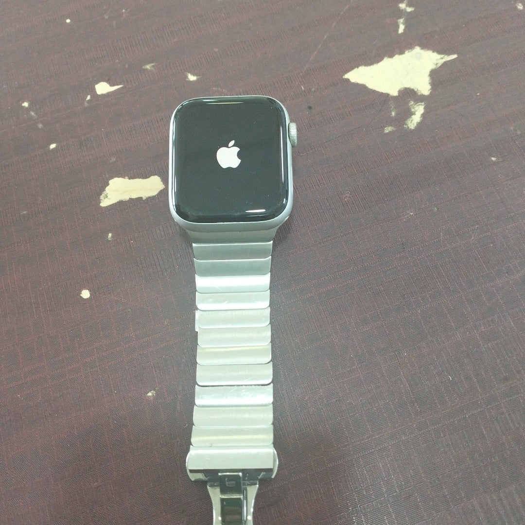 SMARTWATCH APPLE SE 2 ALUMINIO A2723 44 MM GPS (SEMINUEVO)