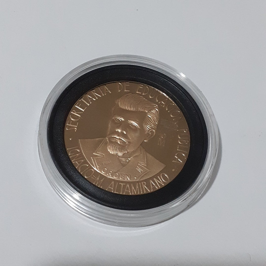 MEDALLA CONMEMORATIVA ORO 21 K 42,00 GRMS (SEMINUEVO)