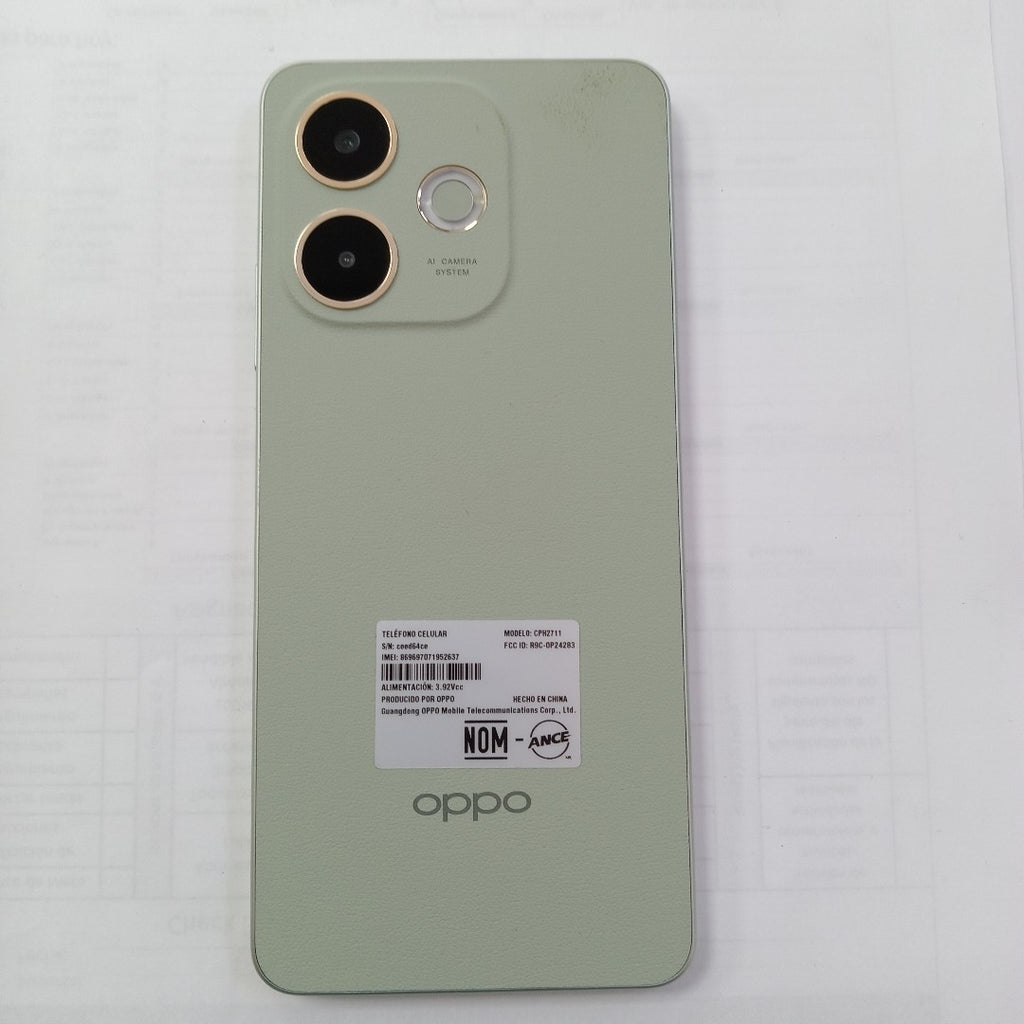 CELULAR OPPO  A5 PRO CPH2711 (2025) 256 GB 8 GB RAM (SEMINUEVO)