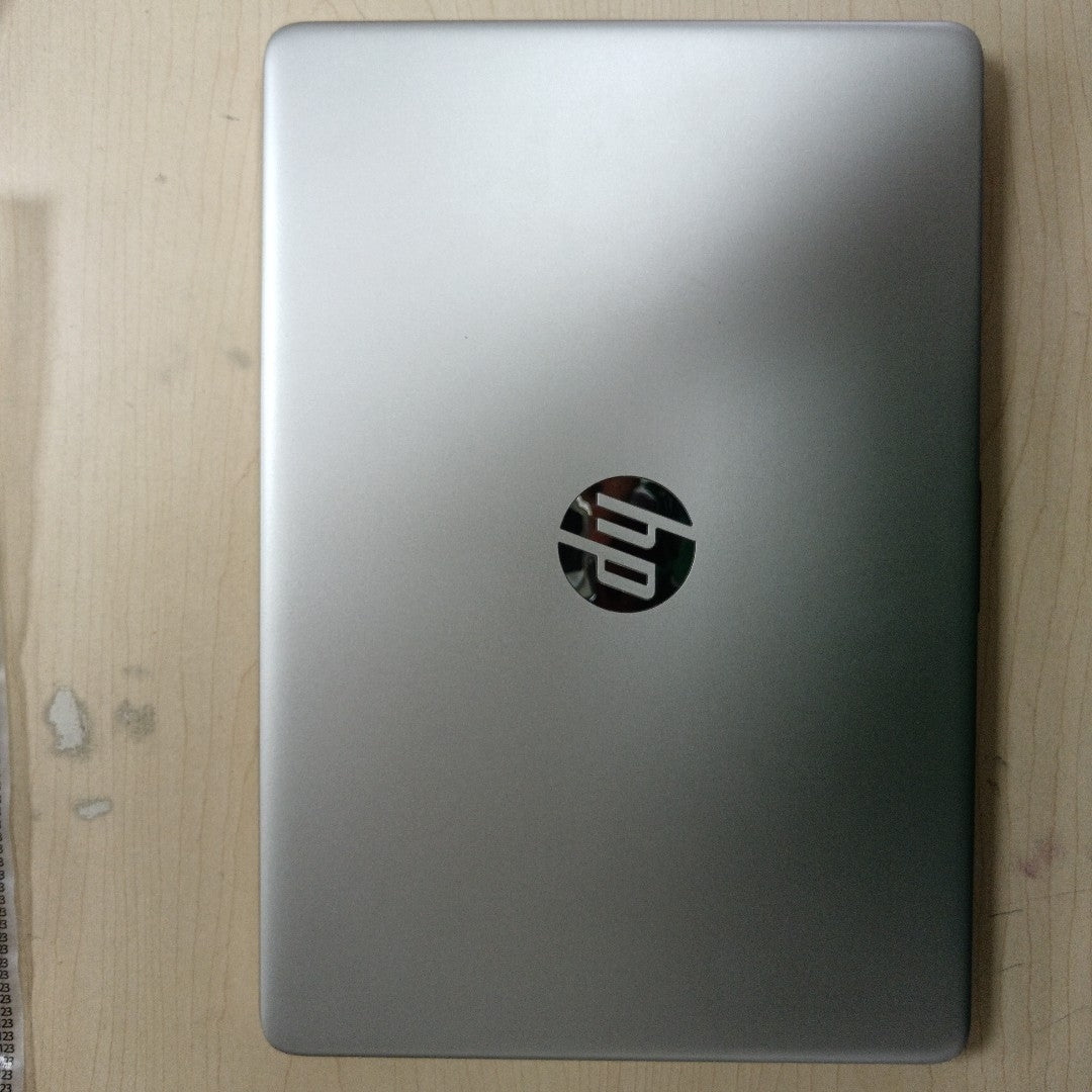 LAPTOP HP 14-DQ2502LA (2022) 256 GB SSD 8 GB RAM (SEMINUEVO)