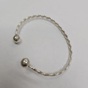PULSERA RIGIDA PLATA 9,50 GRMS (SEMINUEVO)