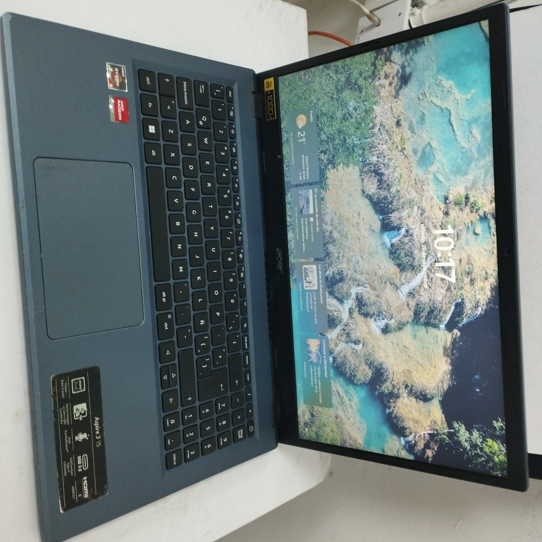 LAPTOP ACER ASPIRE 3 15 N23C3 (2023) 512 GB SSD 8 GB RAM (SEMINUEVO)