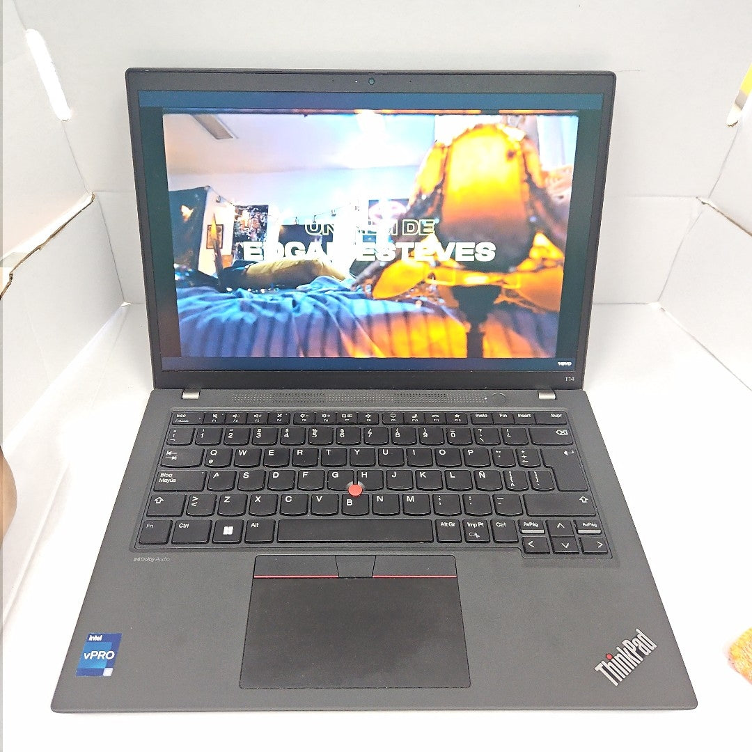 LAPTOP LENOVO THINKPAD T14 GEN 4 (2024) 512 GB SSD 16 GB RAM (SEMINUEVO)
