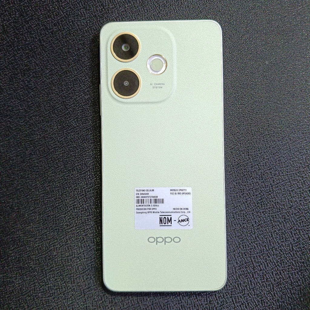 CELULAR OPPO  A5 PRO CPH2711 (2025) 256 GB 8 GB RAM (SEMINUEVO)