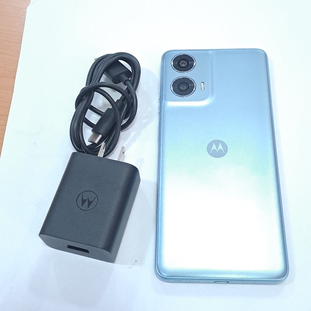 CELULAR MOTOROLA MOTO G24 POWER XT2425-1 (2024) 256 GB 8 GB RAM (SEMINUEVO)