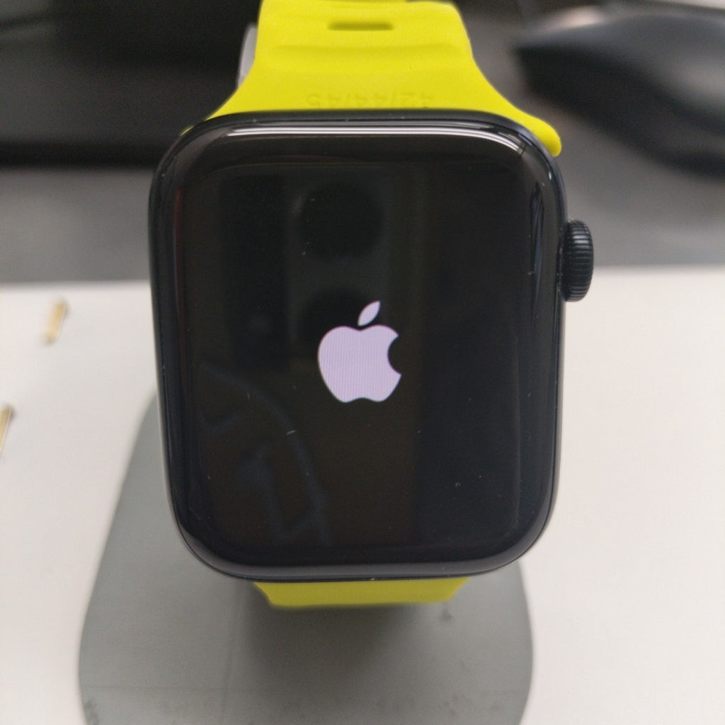 SMARTWATCH APPLE SE 2 ALUMINIO A2727 44 MM GPS + CELULAR (SEMINUEVO)