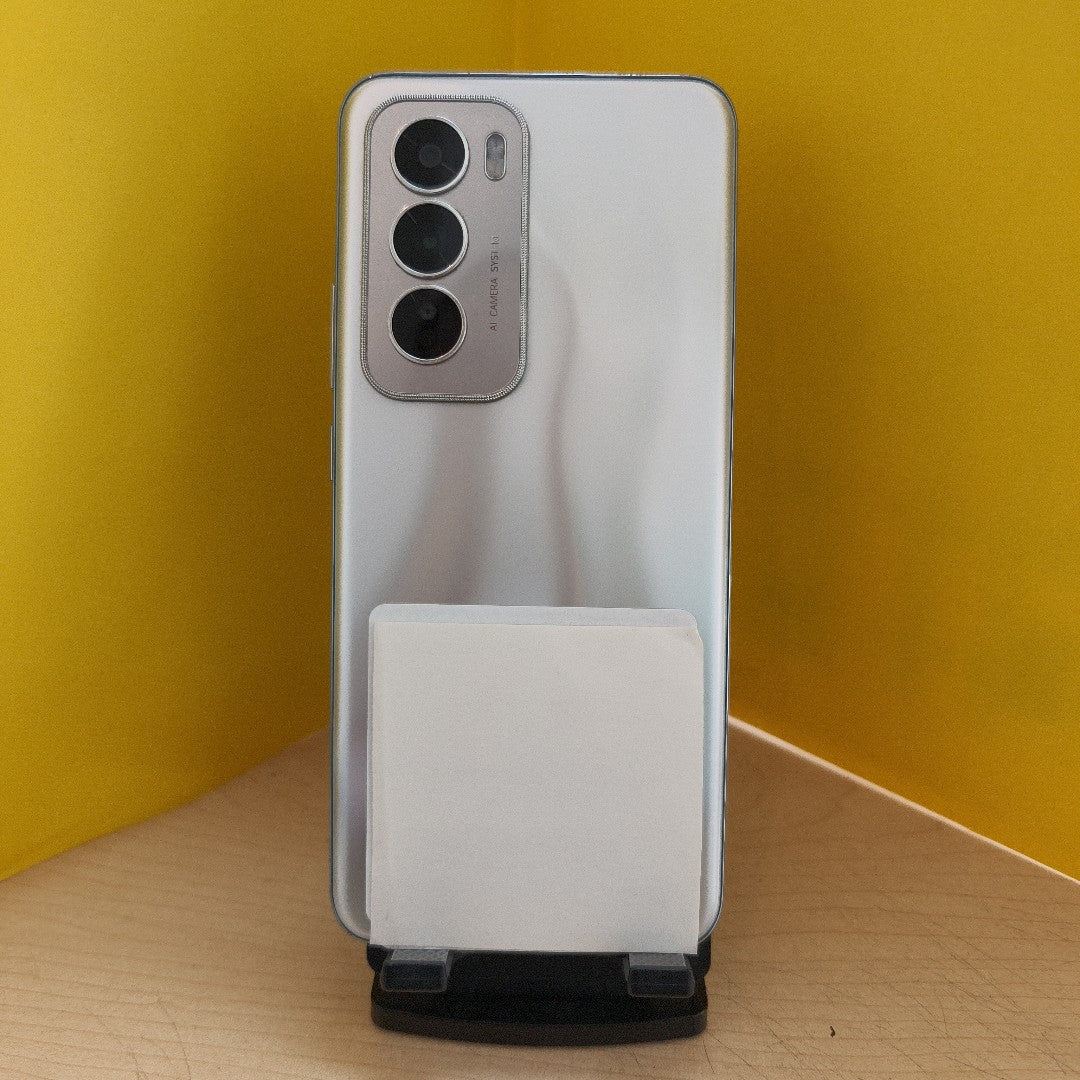 CELULAR OPPO   RENO12 5G CPH2625 (2024) 512 GB 12 GB RAM (SEMINUEVO)