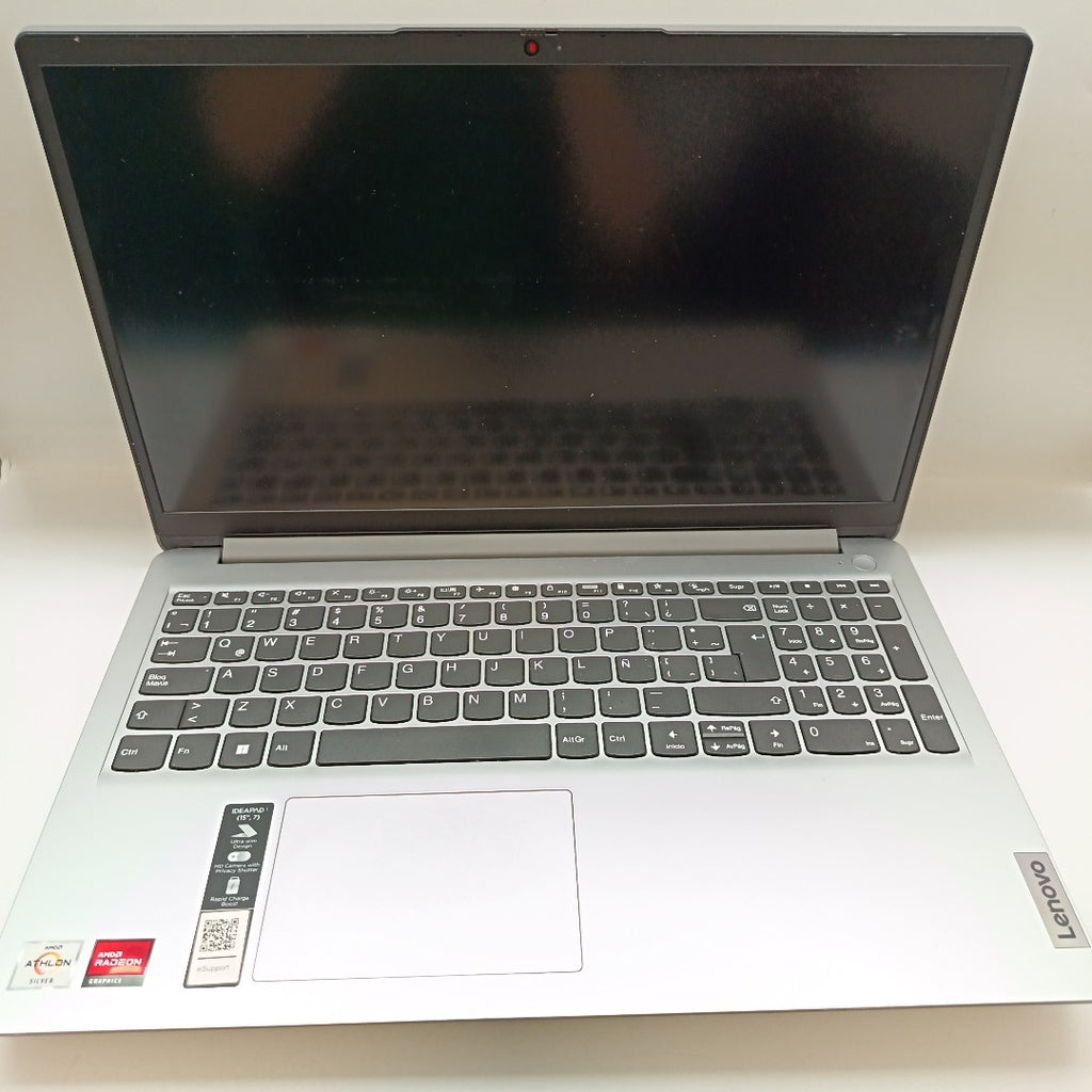 LAPTOP LENOVO IDEAPAD 1 15AMN7 (2023) 256 GB SSD 8 GB RAM (SEMINUEVO)