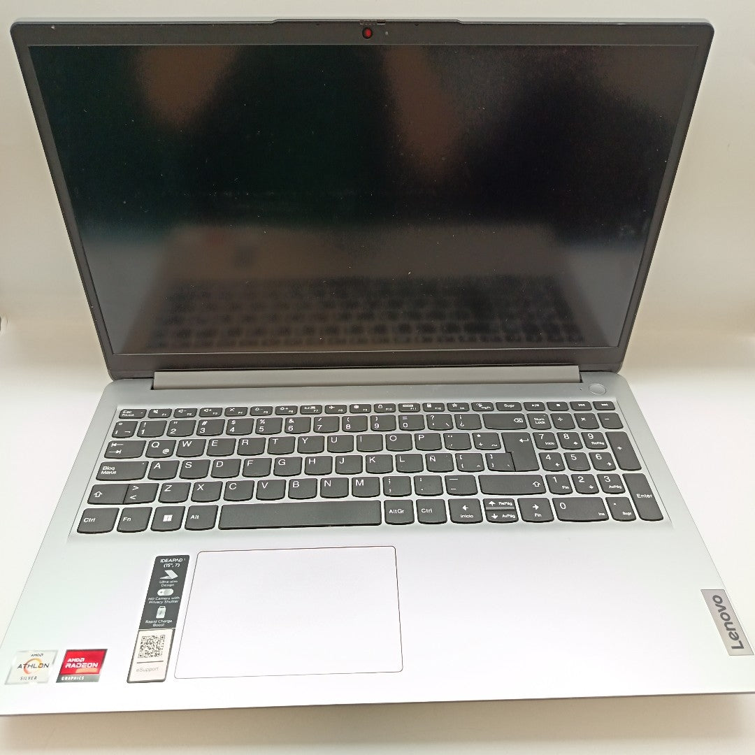 LAPTOP LENOVO IDEAPAD 1 15AMN7 (2023) 256 GB SSD 8 GB RAM (SEMINUEVO)