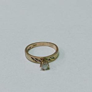 SOLITARIO ORO 14 K 1,90 GRMS (SEMINUEVO)