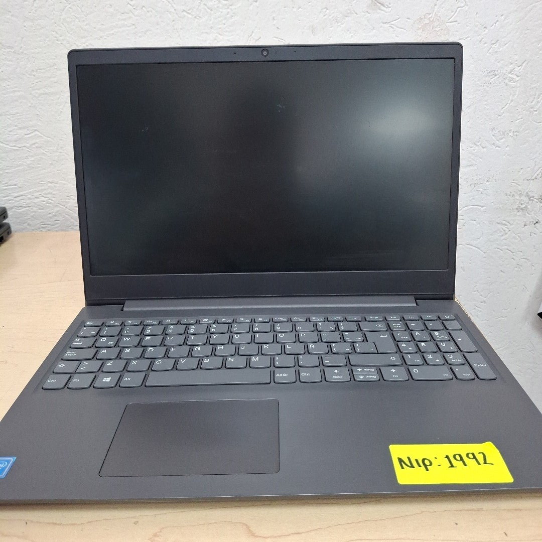 LAPTOP LENOVO V15-IGL (2021) 500 GB  4 GB RAM (SEMINUEVO)