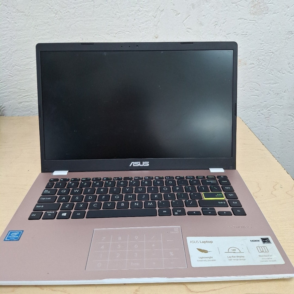 LAPTOP ASUS E410MA-BV185T (2020) 128 GB SSD 4 GB RAM (SEMINUEVO)