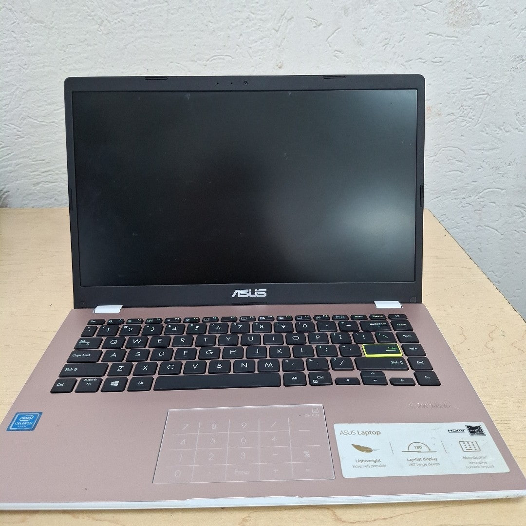LAPTOP ASUS E410MA-BV185T (2020) 128 GB SSD 4 GB RAM (SEMINUEVO)