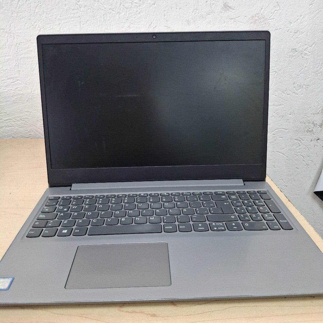LAPTOP LENOVO IDEAPAD 3 15ITL05 (2022) 256 GB SSD 8 GB RAM (SEMINUEVO)