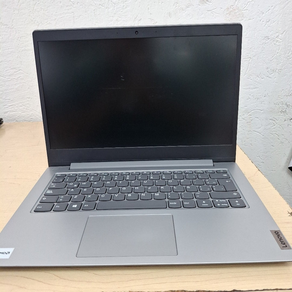LAPTOP LENOVO IDEAPAD 1 14ADA05 (2021) 64 GB SSD 4 GB RAM (SEMINUEVO)