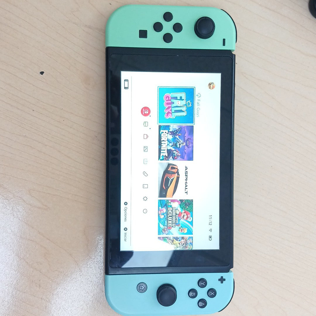 CONSOLA DE VIDEOJUEGO NINTENDO SWITCH 1.1 32 GB (SEMINUEVO)