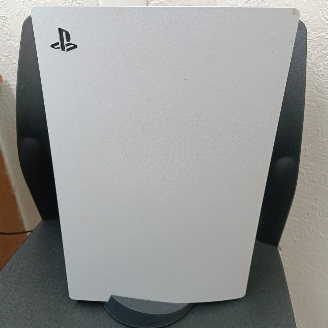 CONSOLA DE VIDEOJUEGO SONY PS5 825 SSD (SEMINUEVO)