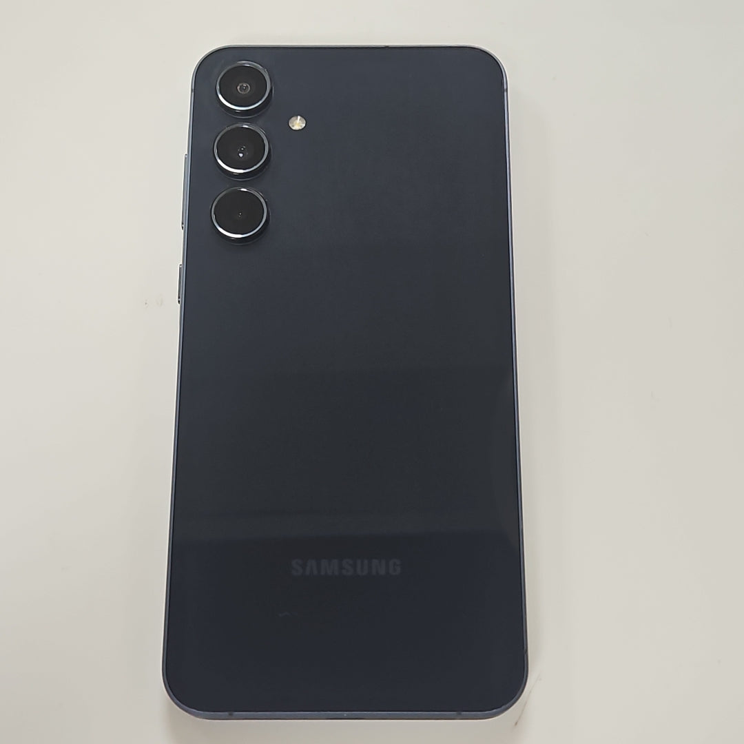 CELULAR SAMSUNG GALAXY A55 5G SM-A556E (2024) 128 GB 8 GB RAM (SEMINUEVO)