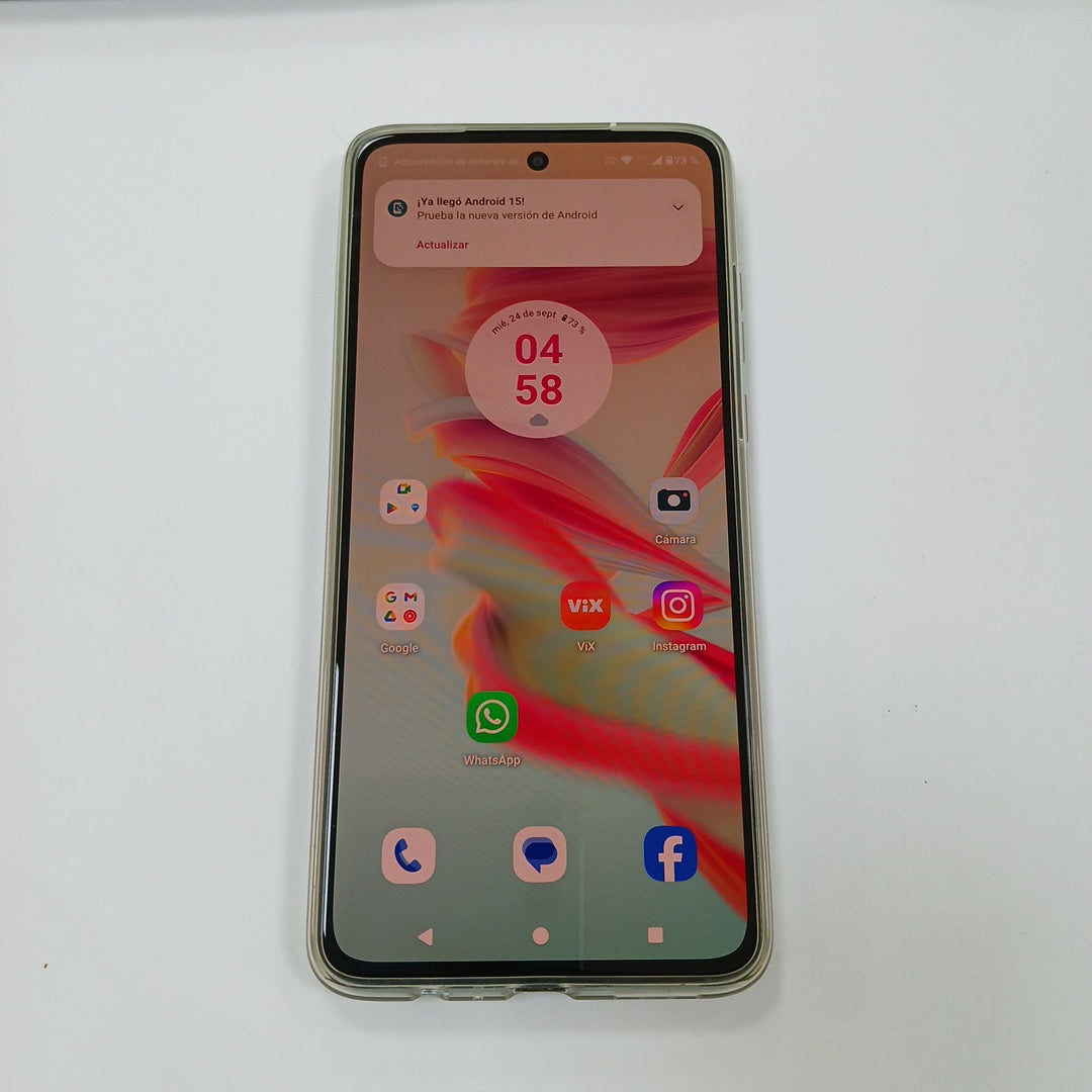 CELULAR MOTOROLA MOTO G84 XT2347-1 (2023) 256 GB 8 GB RAM (SEMINUEVO)