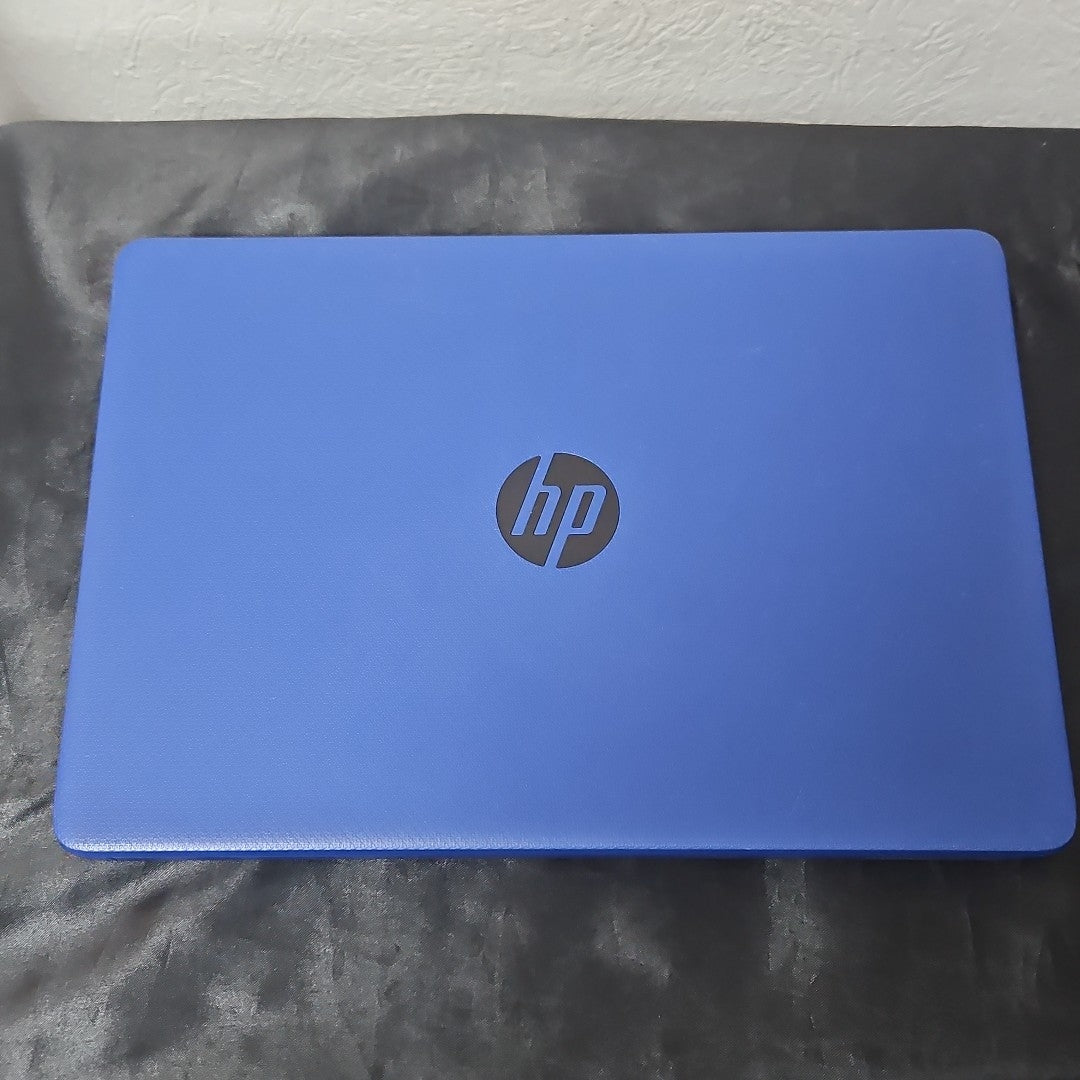 LAPTOP HP 14-DQ0525LA (2023) 256 GB SSD 8 GB RAM (SEMINUEVO)