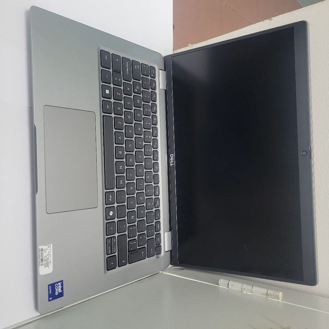 LAPTOP DELL LATITUDE 5450 (2024) 512 GB SSD 16 GB RAM (SEMINUEVO)