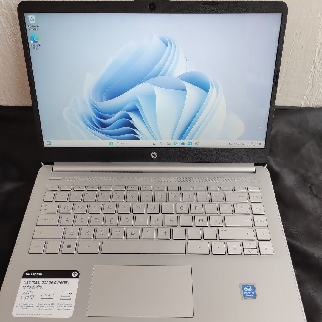 LAPTOP HP 14-DQ0505LA (2024) 256 GB SSD 8 GB RAM (SEMINUEVO)