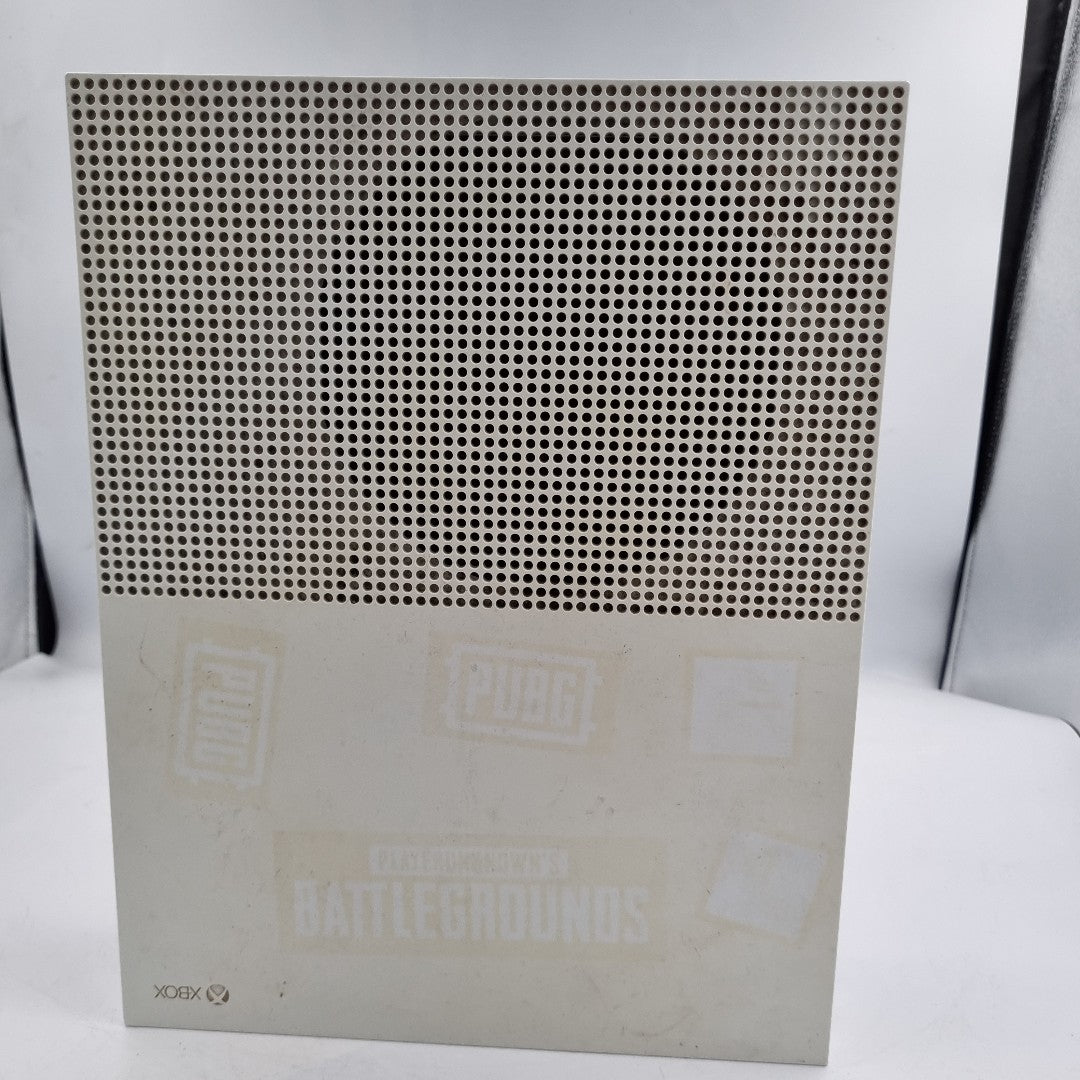 CONSOLA DE VIDEOJUEGO MICROSOFT XBOX ONE S 1 TB (SEMINUEVO)