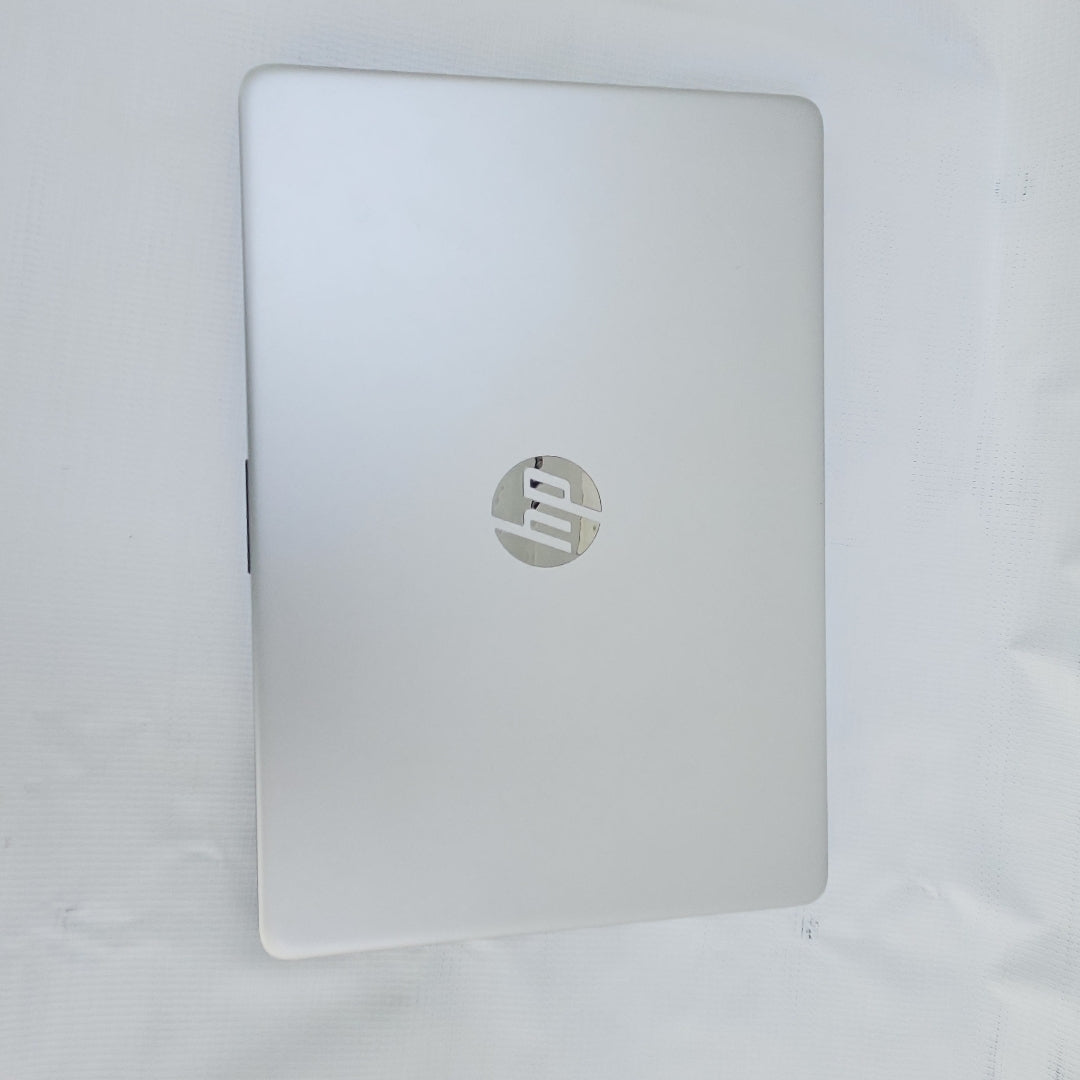 LAPTOP HP 14-DQ0530LA(2024) 256 GB SSD 8 GB RAM (SEMINUEVO)