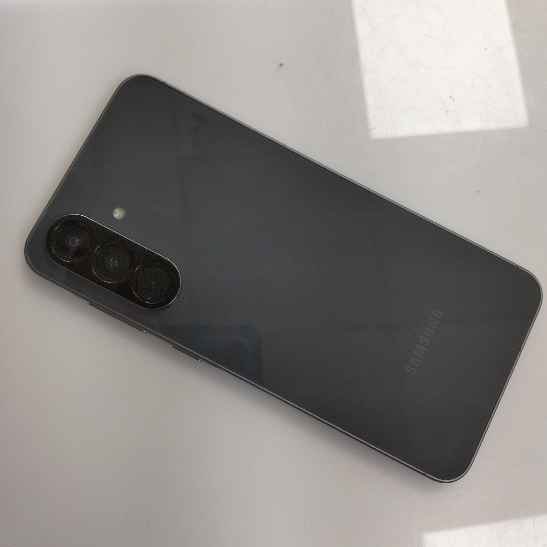 CELULAR SAMSUNG GALAXY A56 SM-A566E (2025) 256 GB 8 GB RAM (SEMINUEVO)